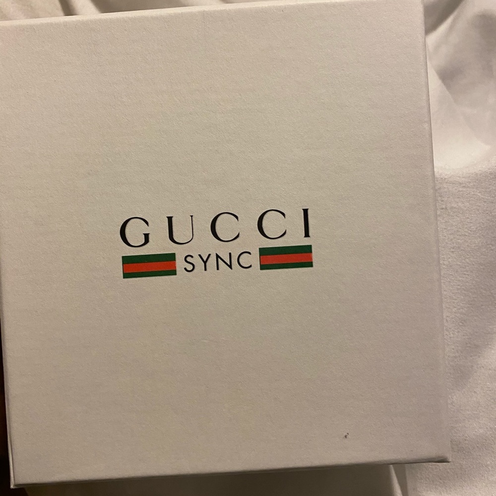 Gucci watch